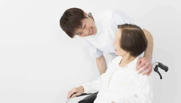 派遣介護職の選び方。向いている人の特徴も紹介！