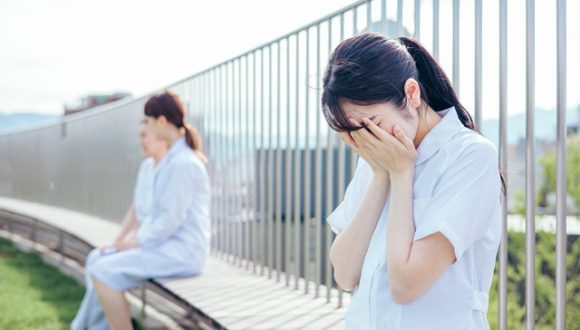 介護施設や介護スタッフへのクレーム事例。適切な対応をとるには!?